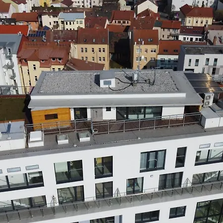 Ξενοδοχείο με διαμερίσματα Magic Centre Mezonet Πίλζεν