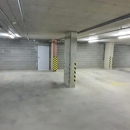 アパートホテル Magic Centre Mezonet