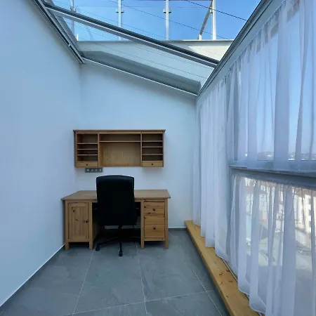 Magic Centre Mezonet 4*